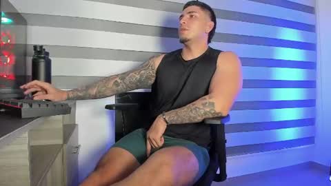 Alan online show from July 2, 5:23 am