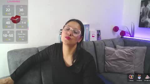 Alana  online show from March 14, 7:51 pm