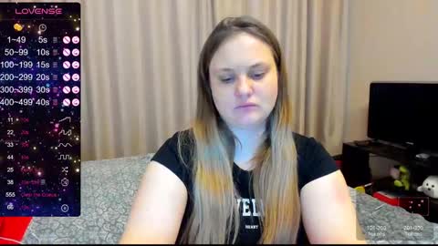 Julia online show from December 19, 12:23 pm