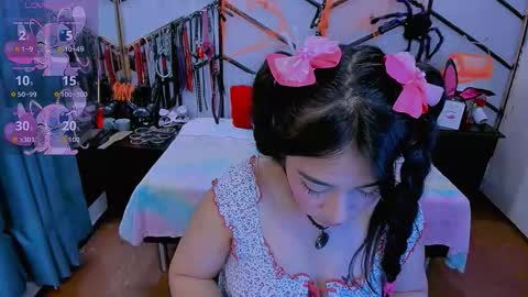 Alana online show from October 8, 9:54 pm