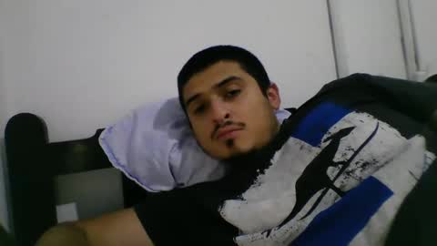 alanargenttt25 online show from December 5, 6:37 am