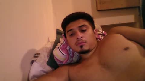 alanargenttt25 online show from February 7, 3:02 am