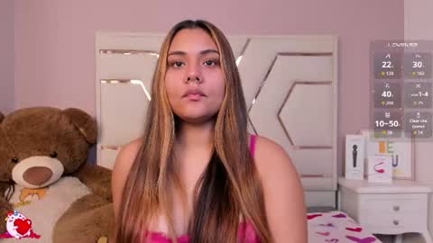 alanarousse_ online show from June 19, 12:11 pm
