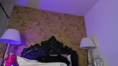 alanna_blaze online show from July 31, 9:38 pm