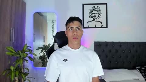 alannaughty_ online show from November 30, 11:12 pm