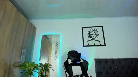 alannaughty_ online show from November 29, 12:07 am