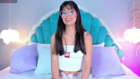 Alassia Hocthner online show from December 2, 11:41 am