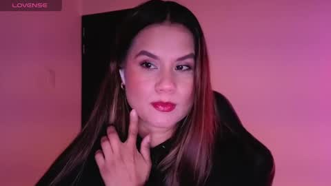 alba_toro535670 online show from March 30, 1:00 pm