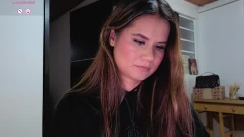 alba_toro535670 online show from April 6, 12:17 pm