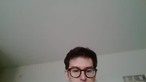 Snapshot of albertodivenire chatting on January 25, 11:44 am albertodivenire online show from January 25, 11:44 am