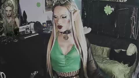 Mistic witch online show from March 18, 1:50 pm