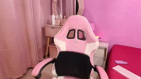 aldana_stone online show from December 22, 10:38 pm