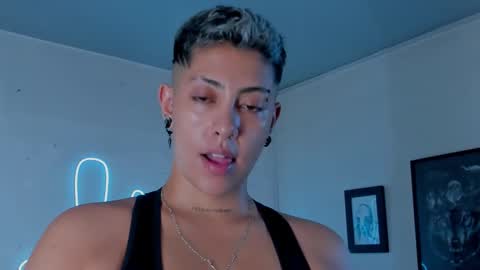 Alejandra online show from December 19, 9:05 am