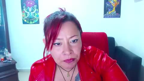 Snapshot of aleja2530 chatting on October 13, 11:07 pm aleja online show from October 13, 11:07 pm