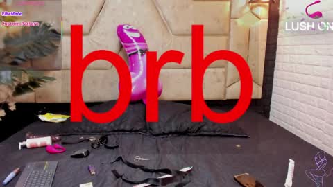 aleja__slav3 online show from March 31, 9:48 pm