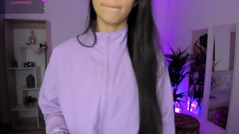 Alejandra online show from March 10, 11:12 am