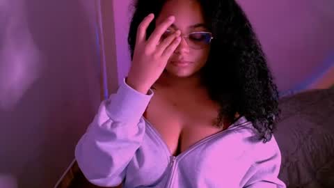 Alejandra  online show from August 2, 1:07 am