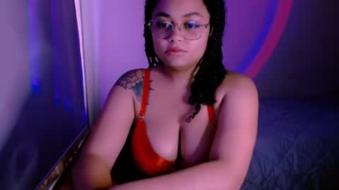 Alejandra  online show from June 18, 10:04 pm