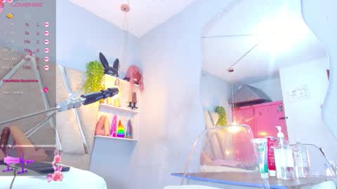 Snapshot of alejandra_martinss chatting on October 7, 9:55 pm alejandra martins online show from October 7, 9:55 pm