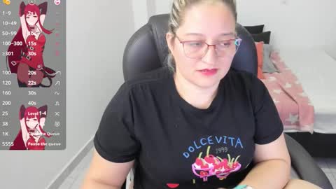 alejandra online show from November 11, 10:45 pm