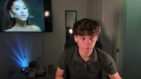 Alex online show from November 20, 8:17 pm