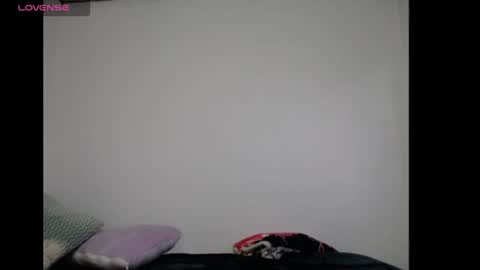 alejaxxxhot online show from July 12, 11:08 pm