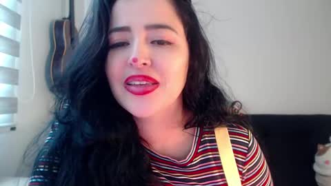Snapshot of aleska_bell69 chatting on October 21, 5:49 pm Aleska online show from October 21, 5:49 pm