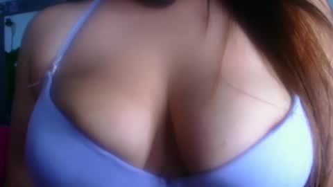 QUEEN OFF MILk  IM BACK  15 NOV online show from September 14, 1:19 am