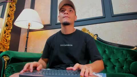 Alessandro King online show from February 27, 12:12 pm