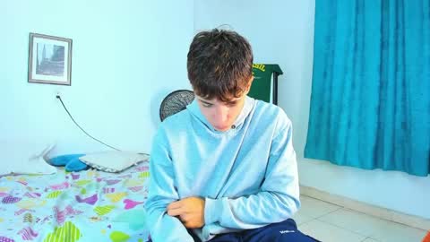 Alessandro Dybala online show from April 16, 12:27 pm