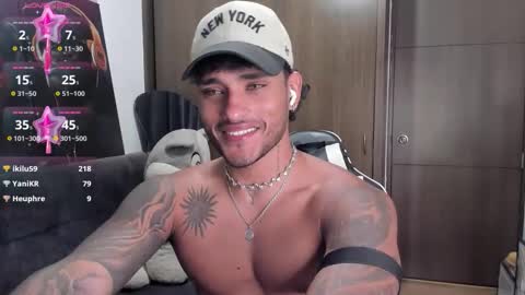 Alessandro Vanni online show from November 9, 2:37 am