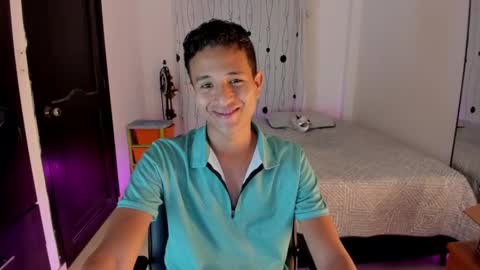 Alessandro online show from February 2, 3:32 am