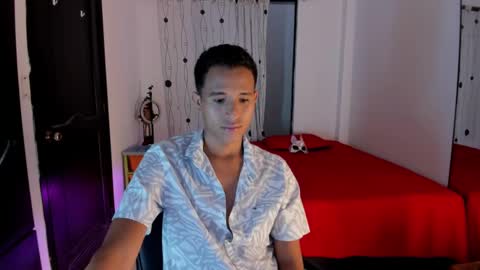 Alessandro online show from February 26, 8:15 pm