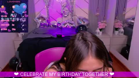 Alessia online show from May 27, 4:15 pm