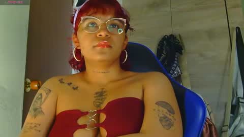 alessia_temptation online show from July 4, 6:50 am