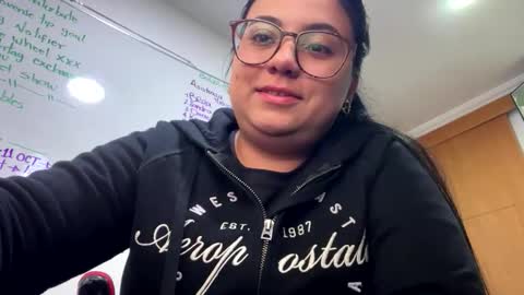 Alejandra online show from October 5, 6:22 am