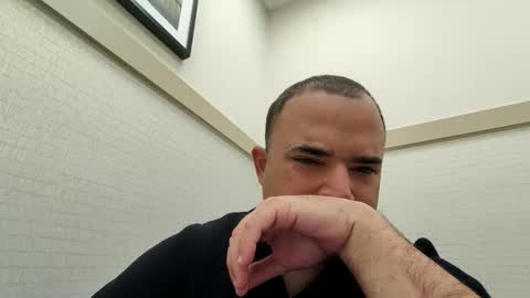 alex24204567 online show from January 7, 8:31 pm