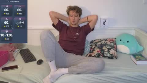 Alex83530 online show from January 6, 9:02 am