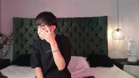 alex online show from October 10, 2:12 pm