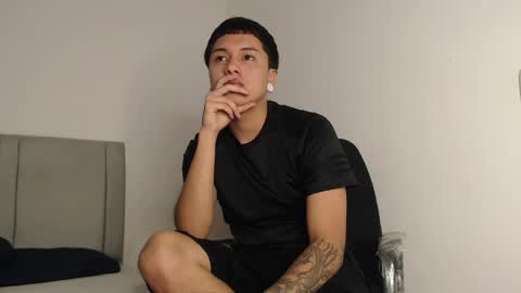 Owen online show from April 21, 2:48 am