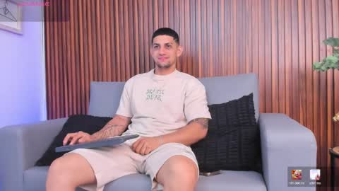 alex online show from March 3, 11:50 am