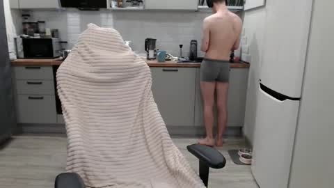 Alex online show from January 17, 1:59 am