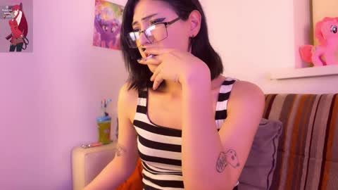 CorneliaLia inst  online show from February 20, 8:44 pm