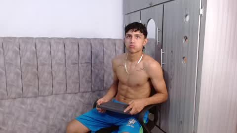 alex online show from May 27, 12:39 am