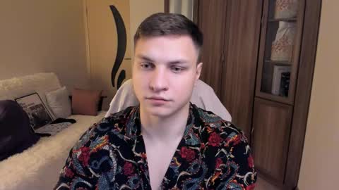 alex_milson online show from September 19, 2:48 am