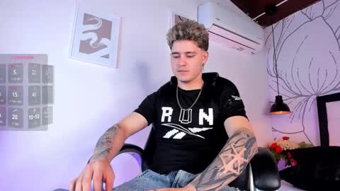 Alex  online show from June 5, 7:41 pm