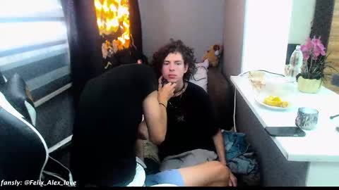 alex_ray69 online show from September 14, 7:54 am