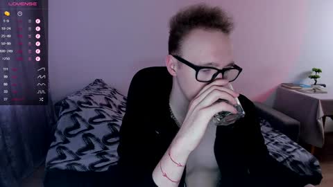 alex_silent online show from February 3, 11:09 am