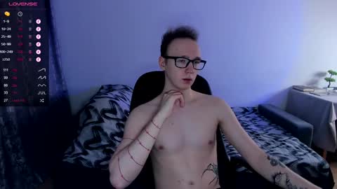 alex_silent online show from February 11, 1:51 pm