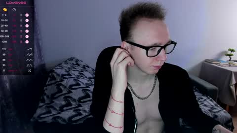 alex_silent online show from February 2, 11:07 am